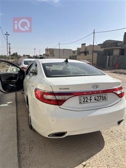 Hyundai Azera